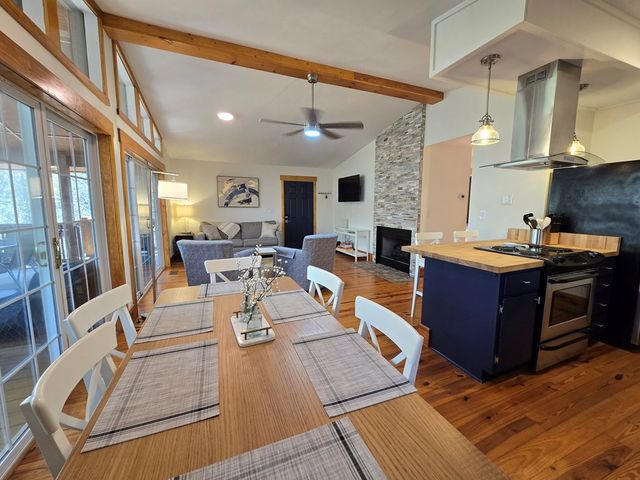 120 Claw Run, Murphy, NC 28906