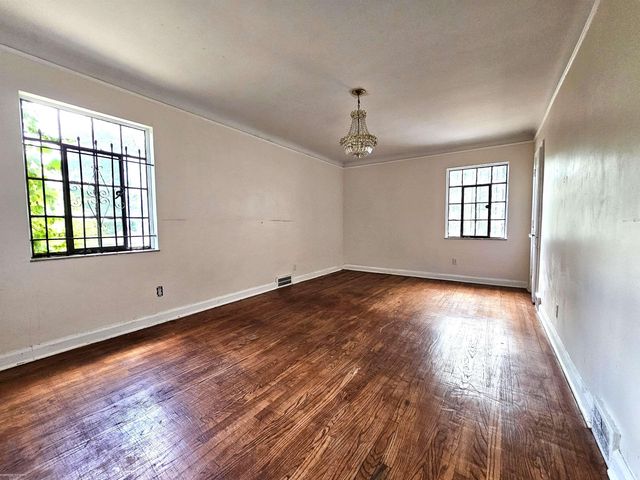 18051 Santa Barbara Drive, Detroit, MI 48221