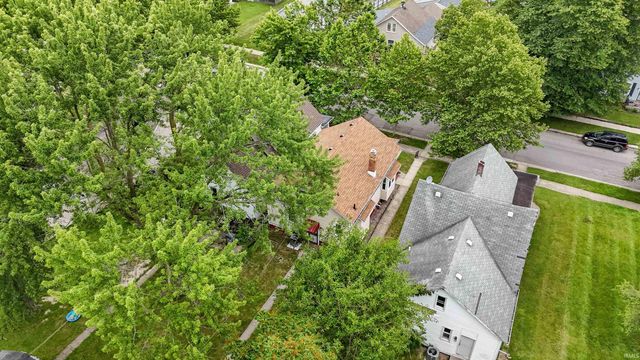 2540 Weiser Psark Avenue, Fort Wayne, IN 46803
