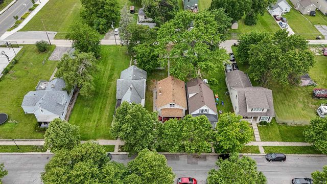 2540 Weiser Psark Avenue, Fort Wayne, IN 46803