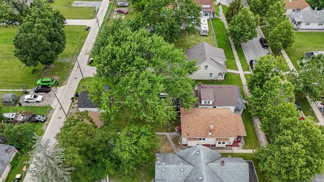 2540 Weiser Psark Avenue, Fort Wayne, IN 46803