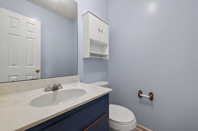 356 Erie Dr, Clarksville, TN 37040