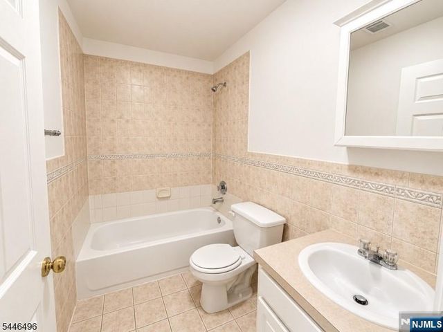 151 Valley Road D, Montclair, NJ 07042