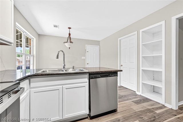 3404 Fincastle Circle, Fort Smith, AR 72908