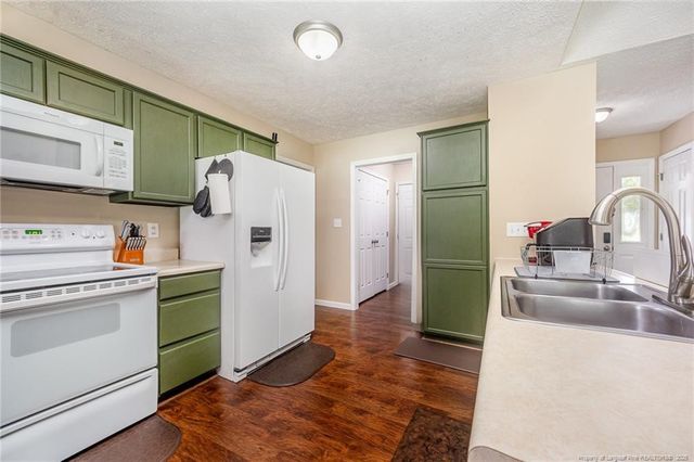 175 Early Dawn Drive, Raeford, NC 28376