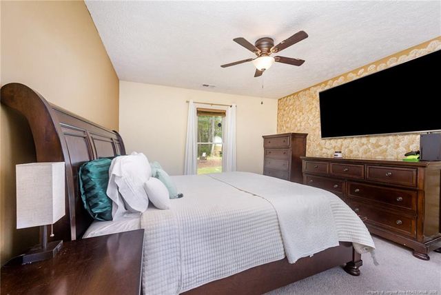 175 Early Dawn Drive, Raeford, NC 28376