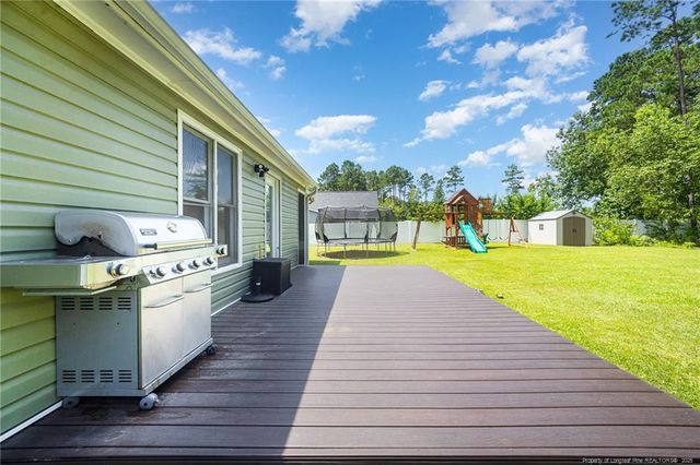 175 Early Dawn Drive, Raeford, NC 28376