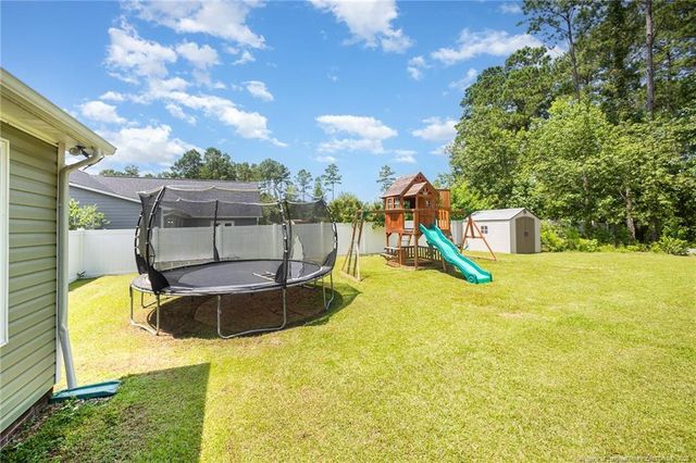 175 Early Dawn Drive, Raeford, NC 28376