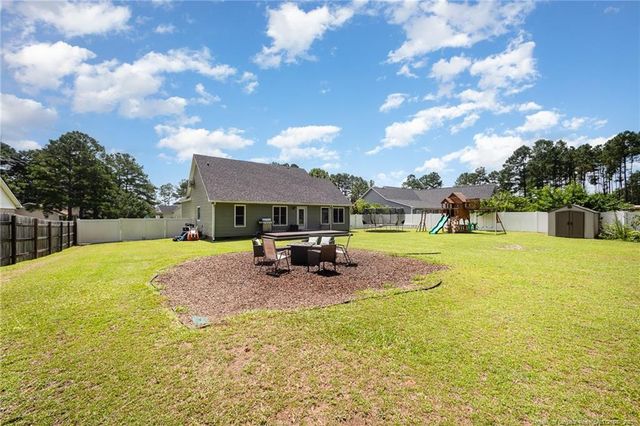 175 Early Dawn Drive, Raeford, NC 28376