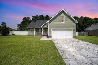 175 Early Dawn Drive, Raeford, NC 28376
