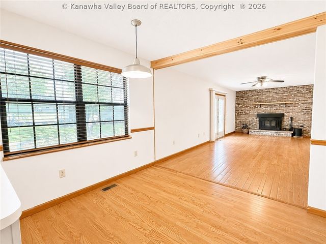 204 Bent Tree Estates, Scott Depot, WV 25560