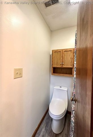 204 Bent Tree Estates, Scott Depot, WV 25560