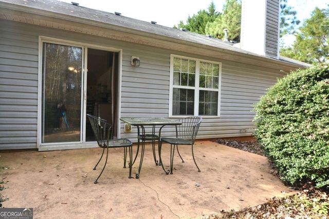 5519 Amber Cove Way, Flowery Branch, GA 30542