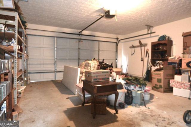 5519 Amber Cove Way, Flowery Branch, GA 30542