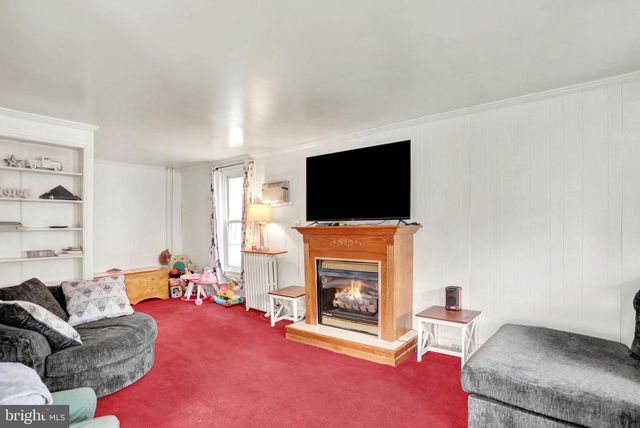 123 N 2ND ST, Newport, PA 17074