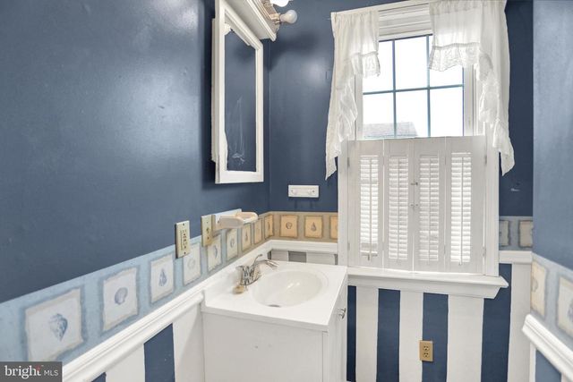 123 N 2ND ST, Newport, PA 17074