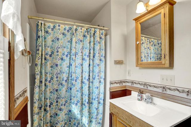 123 N 2ND ST, Newport, PA 17074