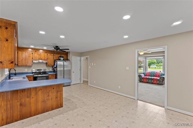 5428 Copperfield Dr, Prince George, VA 23875