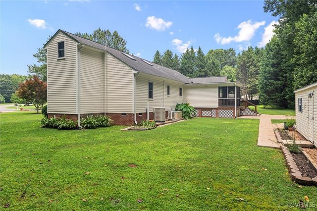 5428 Copperfield Dr, Prince George, VA 23875