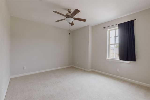 285 Trillium Park Loop, Conroe, TX 77304