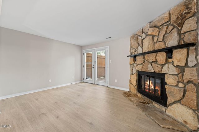 7713 Kingsberry Court, Raleigh, NC 27615