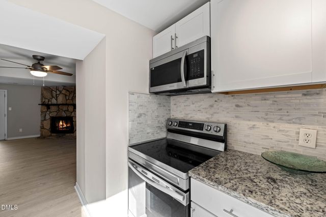 7713 Kingsberry Court, Raleigh, NC 27615