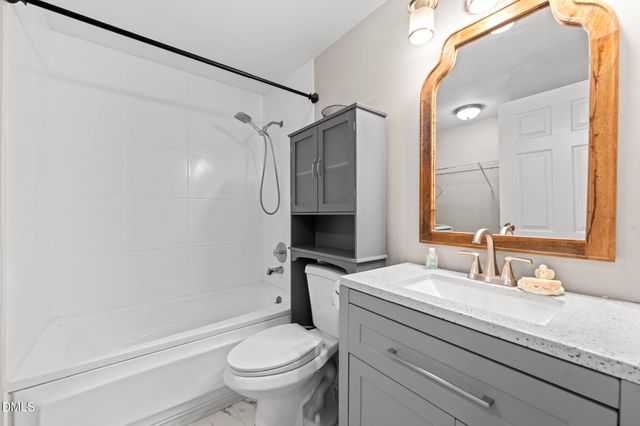 7713 Kingsberry Court, Raleigh, NC 27615