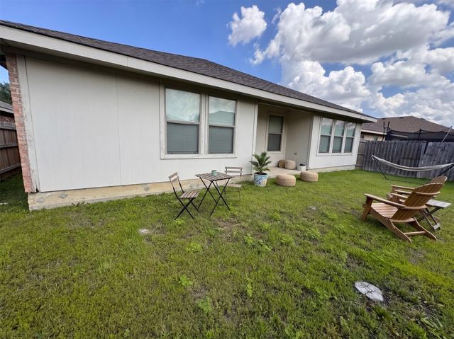 2006 Times Road, Heartland, TX 75126