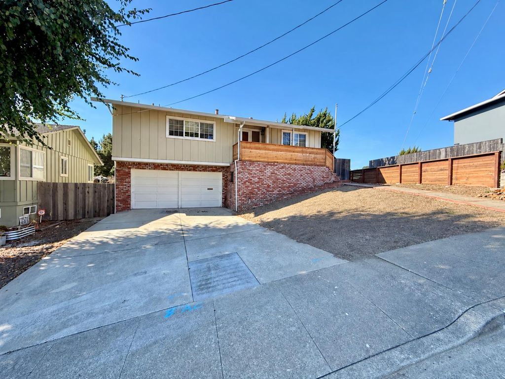 1297 Aspen Drive, Pacifica, CA 94044