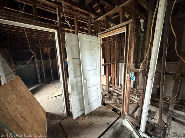 2510 Hudson Street, Detroit, MI 48208