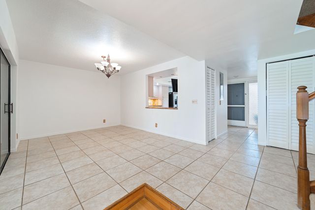 219 Wildwood Circle, Deerfield Beach, FL 33442
