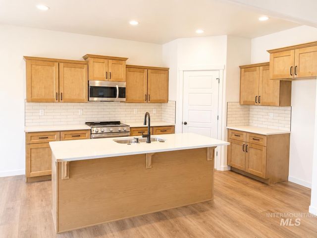 1022 Paintbrush Ave, Kimberly, ID 83341