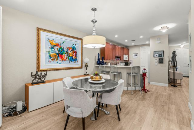 16088 Poppyseed Circle 303, Delray Beach, FL 33484