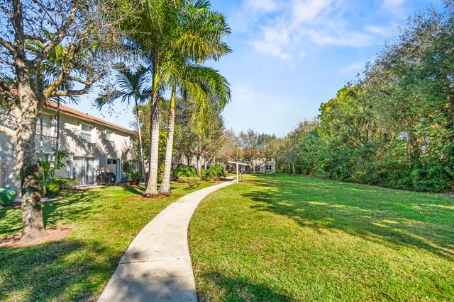 16088 Poppyseed Circle 303, Delray Beach, FL 33484