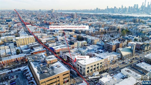 2206 Bergenline Avenue, Union City, NJ 07087