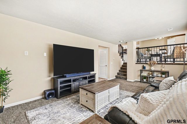 15006 S 19th Street, Bellevue, NE 68123