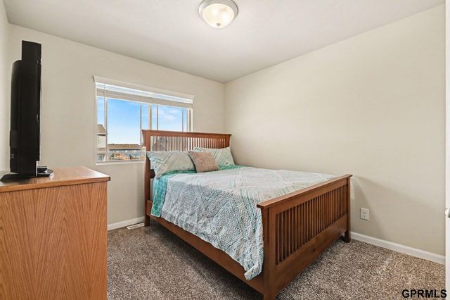 15006 S 19th Street, Bellevue, NE 68123