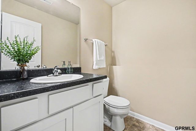 15006 S 19th Street, Bellevue, NE 68123