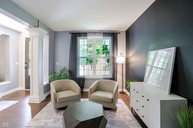 5723 Peaking Fox Drive, Indianapolis, IN 46237