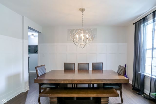 5723 Peaking Fox Drive, Indianapolis, IN 46237