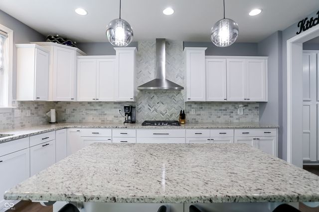 5723 Peaking Fox Drive, Indianapolis, IN 46237