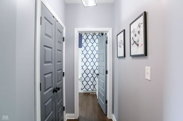 5723 Peaking Fox Drive, Indianapolis, IN 46237