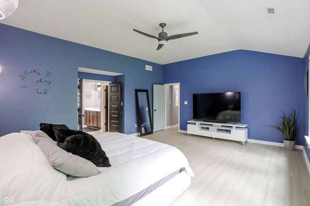 5723 Peaking Fox Drive, Indianapolis, IN 46237