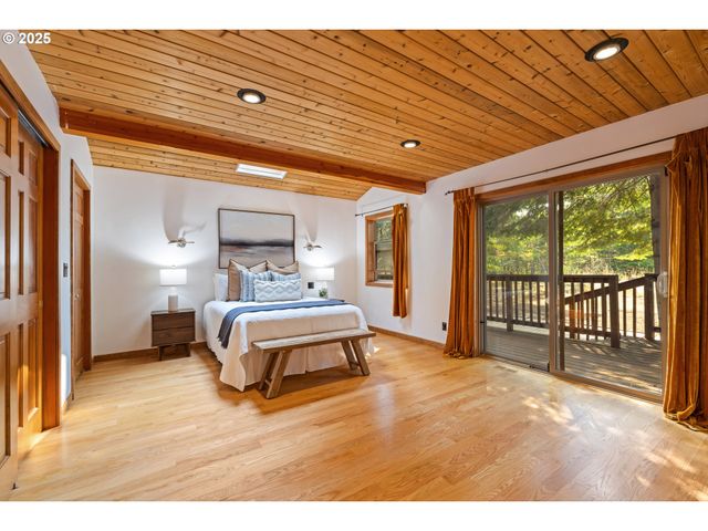 18 GREENWOOD Rd, Trout Lake, WA 98650