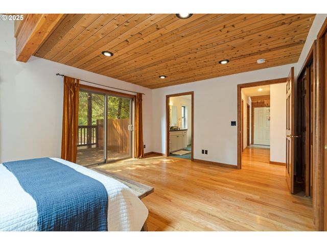 18 GREENWOOD Rd, Trout Lake, WA 98650