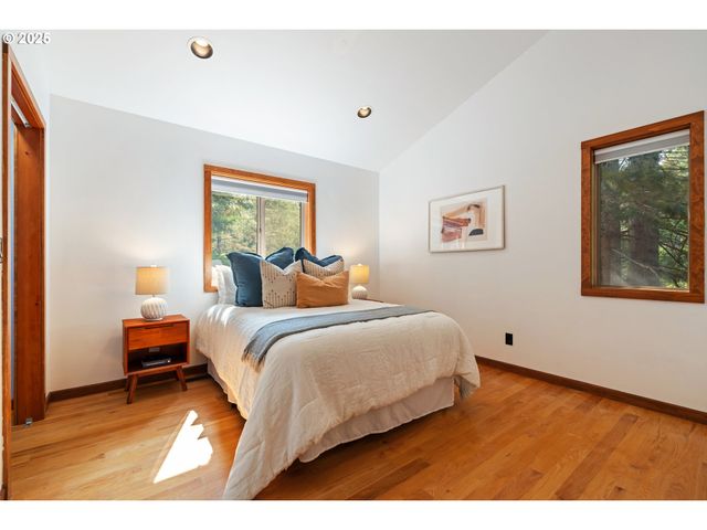 18 GREENWOOD Rd, Trout Lake, WA 98650