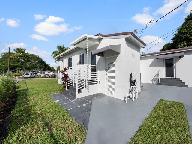 104 E 58th St 1, Hialeah, FL 33013