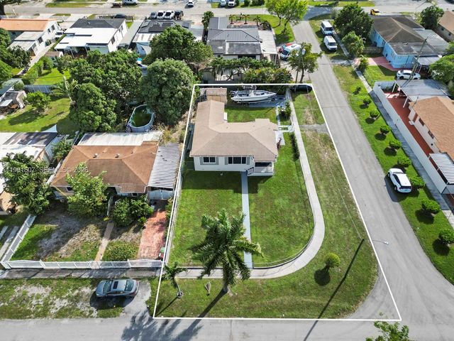 104 E 58th St 1, Hialeah, FL 33013