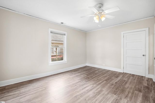 26 8th Street, Greer, SC 29651