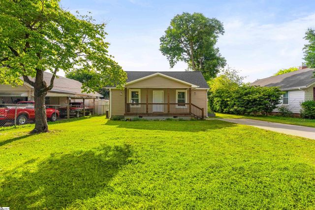 26 8th Street, Greer, SC 29651